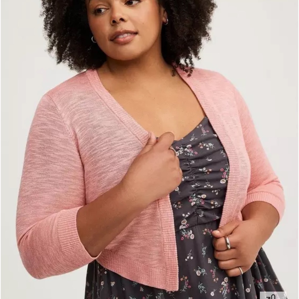Torrid 3/4 Sleeve Cropped Sweater Shrug beige Women's Cardigan Sweater 4XL